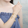 Oro Laminado Charm Bracelet, Gold Filled Style Shell Design, Polished, Golden Finish, 03.63.2077.08 (04 MM Thickness, 8 Inches Length)