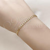 Oro Laminado Basic Bracelet, Gold Filled Style Curb Design, Diamond Cutting Finish, Golden Finish, 5.222.007.07