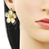 Oro Laminado Stud Earring, Gold Filled Style Flower Design, Diamond Cutting Finish, Golden Finish, 02.282.0038