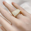 Oro Laminado Elegant Ring, Gold Filled Style Chunky Design, Diamond Cutting Finish, Golden Finish, 01.60.0011