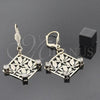 Oro Laminado Dangle Earring, Gold Filled Style Leaf Design, with White Cubic Zirconia, Diamond Cutting Finish, Golden Finish, 89.009