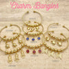 15 piezas de Charm Bangles en capas de oro ($6.67) c/u