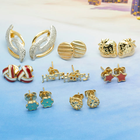 Juego de 50 aretes dorados ($2.00 c/u) Surtido de estilos mixtos