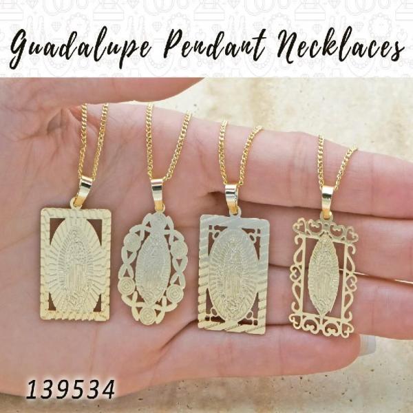 25 collares colgantes de Guadalupe en capas de oro ($4.00) c/u