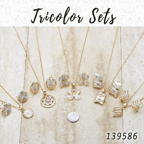 15 juegos de aretes, colgantes y collares tricolores en capas de oro ($6.67) c/u