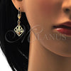Oro Laminado Dangle Earring, Gold Filled Style Leaf Design, with White Crystal, Diamond Cutting Finish, Golden Finish, 81.009