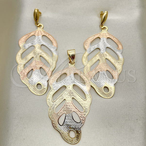 Oro Laminado Earring and Pendant Adult Set, Gold Filled Style Leaf Design, Polished, Tricolor, 5.046.003