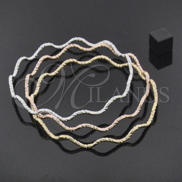 Oro Laminado Trio Bangle, Gold Filled Style Diamond Cutting Finish, Tricolor, 5.231.001.06 (04 MM Thickness, One size fits all)