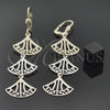Oro Laminado Long Earring, Gold Filled Style Diamond Cutting Finish, Tricolor, 5.083.001