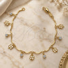 Oro Laminado Charm Bracelet, Gold Filled Style Four-leaf Clover Design, with White Cubic Zirconia, Polished, Golden Finish, 03.63.0205.07 (02 MM Thickness, 7 Inches Length)