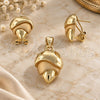 Oro Laminado Earring and Pendant Adult Set, Gold Filled Style Polished, Golden Finish, 10.59.0164