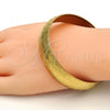 Oro Laminado Individual Bangle, Gold Filled Style Polished, Golden Finish, 07.165.0013.05 (04 MM Thickness, One size fits all)