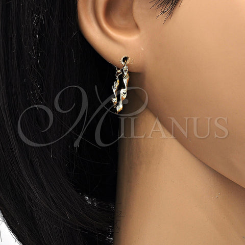 Oro Laminado Medium Hoop, Gold Filled Style Twist Design, Diamond Cutting Finish, Golden Finish, 02.170.0208.1.30