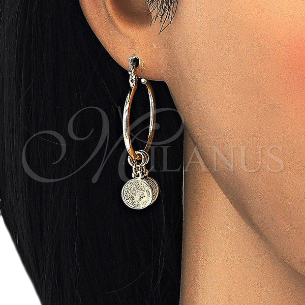 Gold Filled Hoop Earrings — Small Hoop San Benito Design Polished 02.63. — main product view — SKU 124582 | Oro Laminado aretes de aro — Small Hoop San Benito diseño pulido 02.63. — SKU 124582