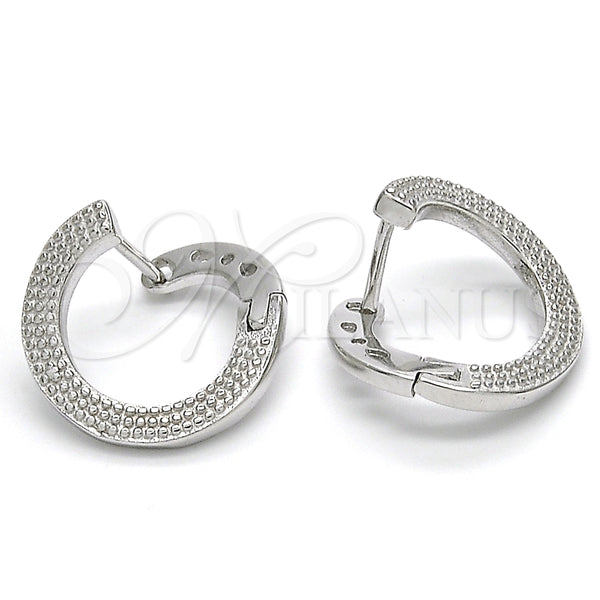 Sterling Silver Hoop Earrings — Huggie Hoop Polished 02. — main product view — SKU 125184 | Plata 925 aretes de aro — Huggie Hoop pulido 02. — SKU 125184