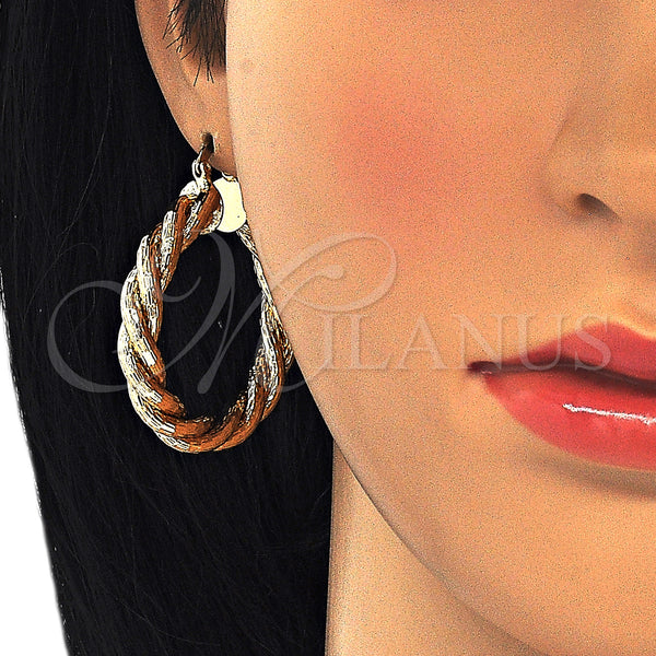 Gold Filled Hoop Earrings — Medium Hoop Twist Design Polished 02. — alternate product view — SKU 125980 | Oro Laminado aretes de aro — Medium Hoop Twist diseño pulido 02. — SKU 125980