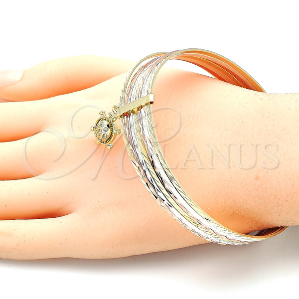 Gold Filled Jewelry — Semanario Bangle Turtle Design with White Cubic Zirconia — alternate product view — SKU 135820 | Oro Laminado joyería — Semanario Bangle Turtle diseño with blanco Cubic Zirconia — SKU 135820