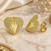 Oro Laminado Stud Earring, Gold Filled Style Heart Design, Diamond Cutting Finish, Golden Finish, 02.100.0127