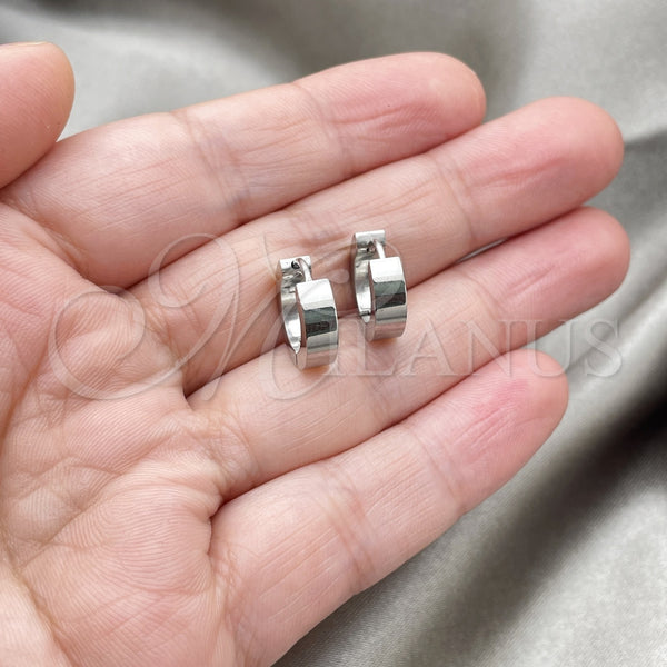 Stainless Steel Hoop Earrings — Huggie Hoop Polished 02. — alternate product view — SKU 142464 | Acero Inoxidable aretes de aro — Huggie Hoop pulido 02. — SKU 142464