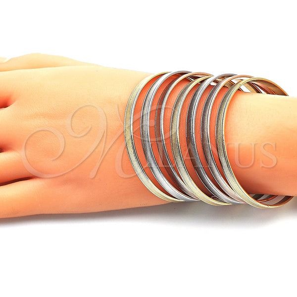 Gold Filled Jewelry — Semanario Bangle Polished Tricolor 07. 05 MM Thickness — alternate product view — SKU 143674 | Oro Laminado joyería — Semanario Bangle pulido Tricolor 07. 05 MM Thickness — SKU 143674