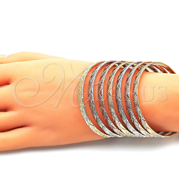 Gold Filled Jewelry — Semanario Bangle Polished Tricolor 07. 05 MM Thickness — alternate product view — SKU 143682 | Oro Laminado joyería — Semanario Bangle pulido Tricolor 07. 05 MM Thickness — SKU 143682