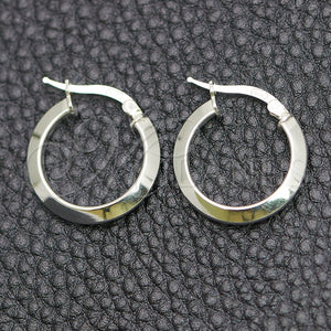 Sterling Silver Hoop Earrings — Small Hoop Polished 02. — main product view — SKU 147157 | Plata 925 aretes de aro — Small Hoop pulido 02. — SKU 147157