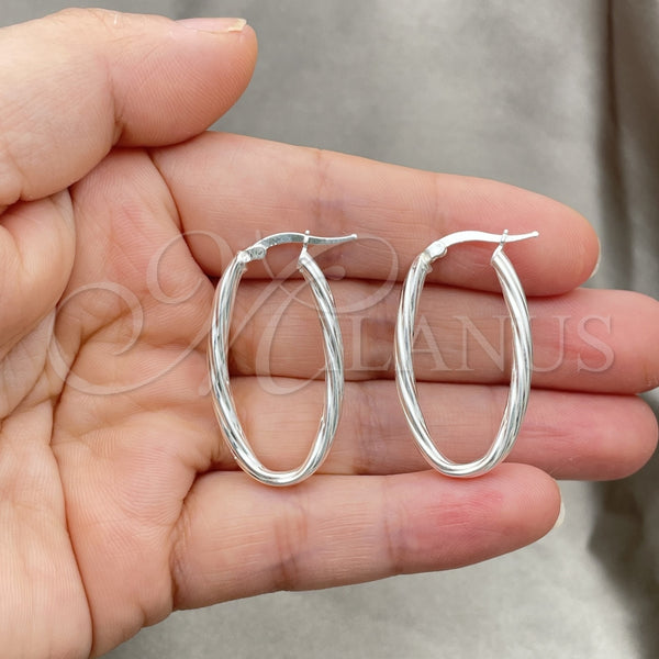 Sterling Silver Hoop Earrings — Medium Hoop Twist Design Diamond Cutting 02. — alternate product view — SKU 147167 | Plata 925 aretes de aro — Medium Hoop Twist diseño Diamond Cutting 02. — SKU 147167