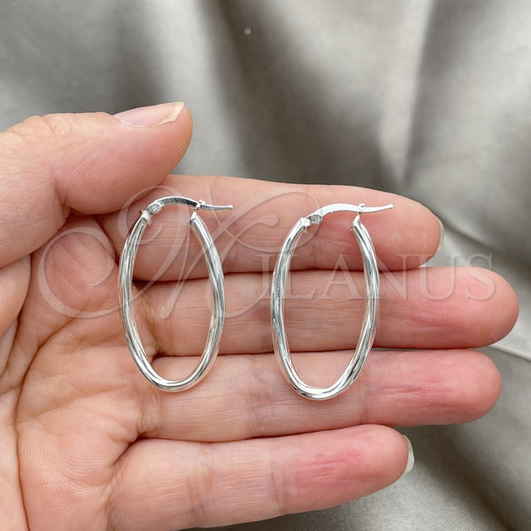 Sterling Silver Hoop Earrings — Medium Hoop Twist Design Diamond Cutting 02. — alternate product view — SKU 147194 | Plata 925 aretes de aro — Medium Hoop Twist diseño Diamond Cutting 02. — SKU 147194