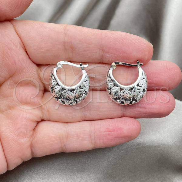 Sterling Silver Hoop Earrings — Small Hoop Polished 02. — alternate product view — SKU 147459 | Plata 925 aretes de aro — Small Hoop pulido 02. — SKU 147459