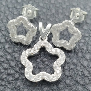 Sterling Silver Ring — Earring and Pendant Adult Set Flower Design Polished — main product view — SKU 147631 | Plata 925 anillo — Earring and Pendant Adult Set flor diseño pulido — SKU 147631