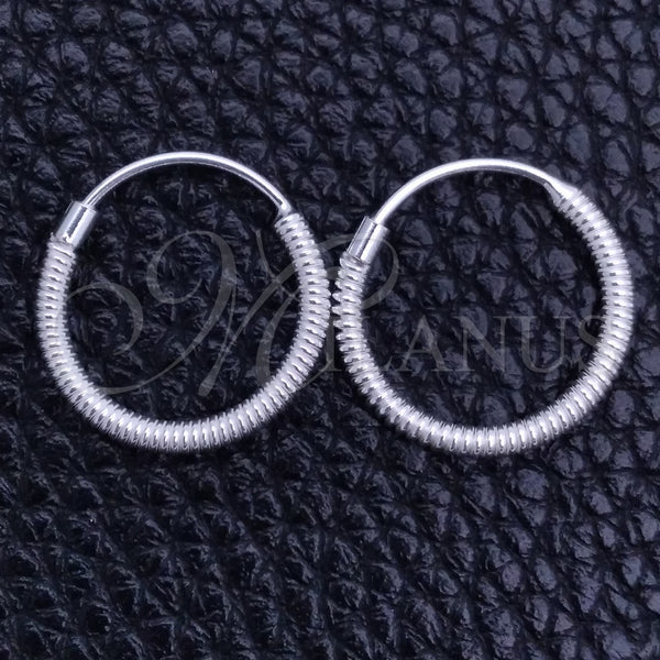 Sterling Silver Hoop Earrings — Small Hoop Twist Design Diamond Cutting 02. — main product view — SKU 149378 | Plata 925 aretes de aro — Small Hoop Twist diseño Diamond Cutting 02. — SKU 149378