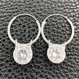 Sterling Silver Hoop Earrings — Small Hoop with White Cubic Zirconia Polished 02. — main product view — SKU 149395 | Plata 925 aretes de aro — Small Hoop with blanco Cubic Zirconia pulido 02. — SKU 149395