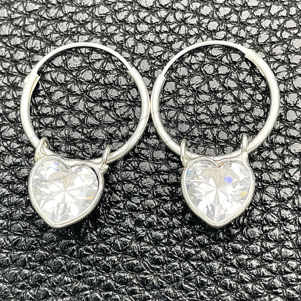 Sterling Silver Hoop Earrings — Small Hoop Heart Design with White Cubic Zirconia — main product view — SKU 149477 | Plata 925 aretes de aro — Small Hoop corazón diseño with blanco Cubic Zirconia — SKU 149477