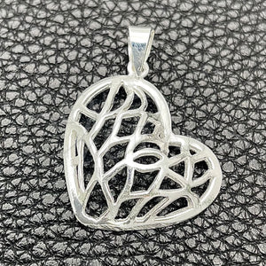 Sterling Silver Pendant — Religious Pendant Heart Design Polished 05. — main product view — SKU 149828 | Plata 925 dije — Religious Pendant corazón diseño pulido 05. — SKU 149828