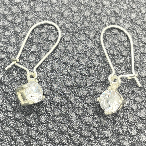 Sterling Silver Ring — Long Earring with White Cubic Zirconia Polished 02. — main product view — SKU 150360 | Plata 925 anillo — Long Earring with blanco Cubic Zirconia pulido 02. — SKU 150360
