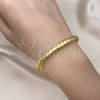 Oro Laminado Individual Bangle, Gold Filled Style Twist Design, Diamond Cutting Finish, Golden Finish, 07.341.0048 (07 MM Thickness, One size fits all)