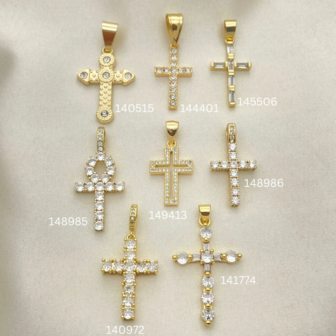 30 Zirconia Crosses Oro Laminado por $100 ($3.33ea) c/u en Gold Layered 
