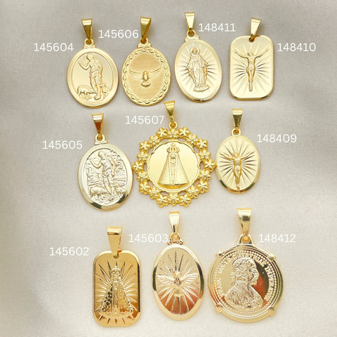 40 colgantes de santos surtidos de oro laminado por $100 ($2.50 c/u) c/u en oro laminado 