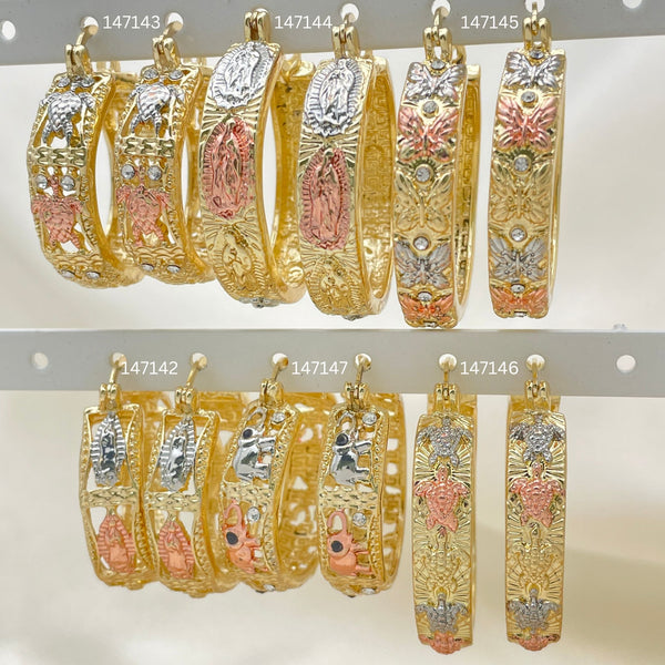 Gold Filled Hoop Earrings — 25 Assorted Design Tricolor Hoops In $4.00 each — main product view — SKU 152699 | Oro Laminado aretes de aro — 25 Assorted diseño Tricolor Hoops In $4.00 each — SKU 152699