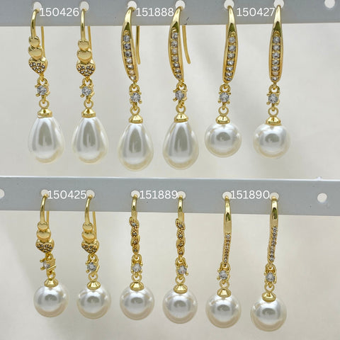 30 aretes surtidos de perlas largas en oro laminado con relleno de oro ($3.33 cada uno) por $100 en capas de oro 