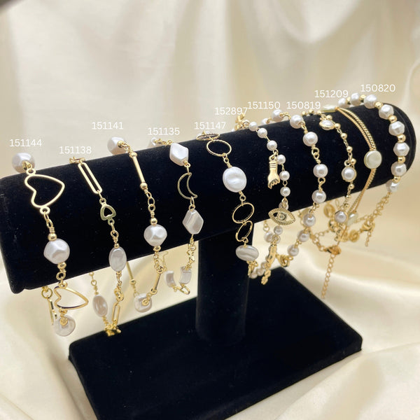 Gold Filled Bracelet — 10 Fancy Pearl Bracelets with Display — main product view — SKU 153150 | Oro Laminado brazalete — 10 elegante Pearl Bracelets with Display — SKU 153150