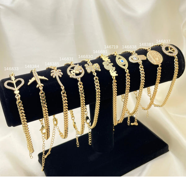 Gold Filled Bracelet — 10 Trendy cuban link Bracelets with Display — main product view — SKU 153155 | Oro Laminado brazalete — 10 Trendy cuban link Bracelets with Display — SKU 153155