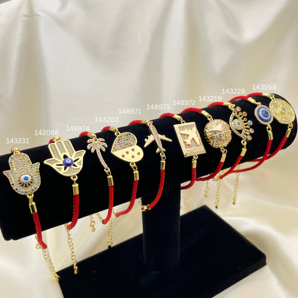 Gold Filled Ring — 10 Lucky Red String Bracelets with Display — main product view — SKU 153168 | Oro Laminado anillo — 10 Lucky Red String Bracelets with Display — SKU 153168