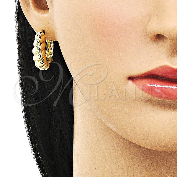 Gold Filled Hoop Earrings — Huggie Hoop Twist Design Polished 02. — alternate product view — SKU 153351 | Oro Laminado aretes de aro — Huggie Hoop Twist diseño pulido 02. — SKU 153351