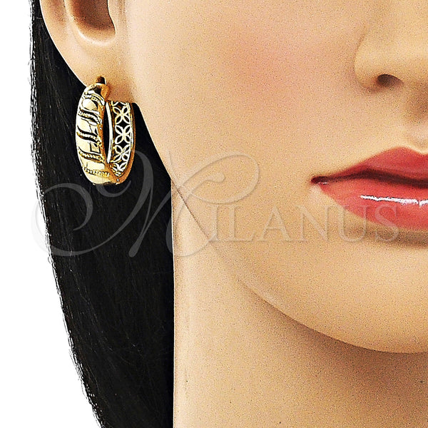 Gold Filled Hoop Earrings — Huggie Hoop Butterfly Design Polished 02. — alternate product view — SKU 154186 | Oro Laminado aretes de aro — Huggie Hoop Butterfly diseño pulido 02. — SKU 154186