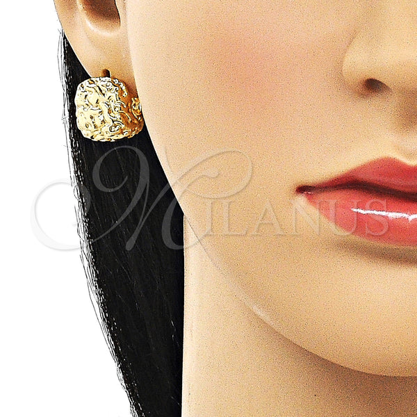 Gold Filled Hoop Earrings — Huggie Hoop Polished 02. — alternate product view — SKU 154580 | Oro Laminado aretes de aro — Huggie Hoop pulido 02. — SKU 154580