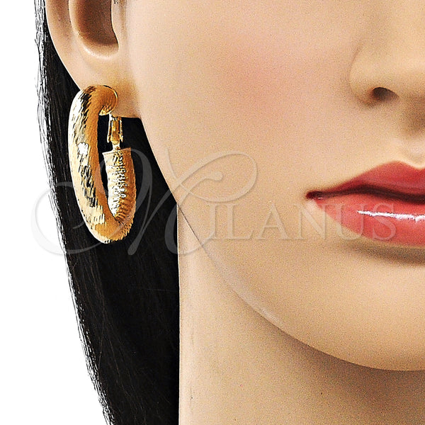 Gold Filled Hoop Earrings — Medium Hoop Hollow Design Diamond Cutting 02. — alternate product view — SKU 155109 | Oro Laminado aretes de aro — Medium Hoop Hollow diseño Diamond Cutting 02. — SKU 155109