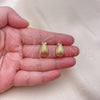 Oro Laminado Stud Earring, Gold Filled Style Teardrop Design, Diamond Cutting Finish, Golden Finish, 02.342.0329