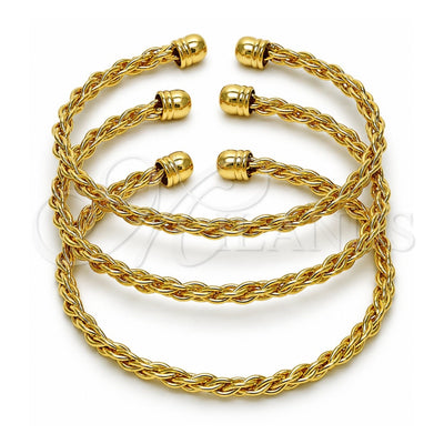 Oro Laminado Trio Bangle, Gold Filled Style Twist Design, Polished, Golden Finish, 07.170.0015.1 (05 MM Thickness, One size fits all)