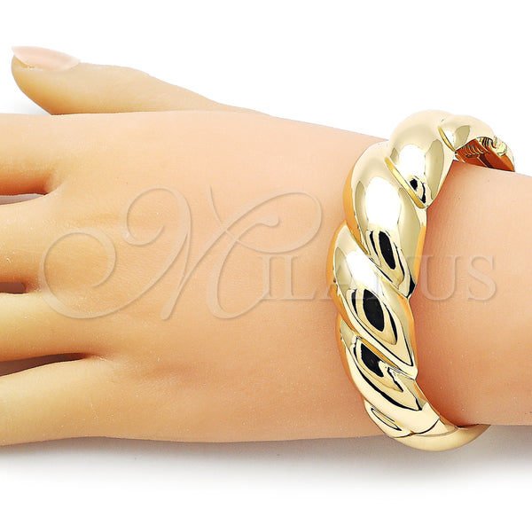 Gold Filled Jewelry — Individual Bangle Twist Design Polished 07. 20 MM — alternate product view — SKU 157790 | Oro Laminado joyería — Individual Bangle Twist diseño pulido 07. 20 MM — SKU 157790